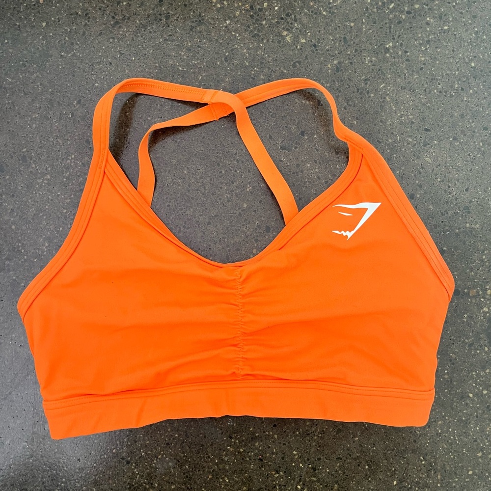 Gymshark Ruched Sports Bra - Picture 2 of 4